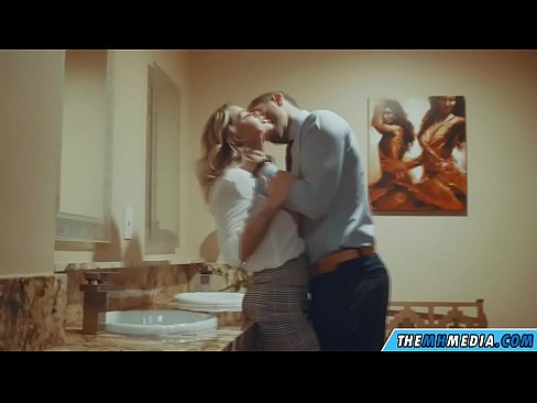 ❤️ Thaum ib tug busty blonde ntxias koj nyob rau hauv ib tug pej xeem chav dej Fucking video  ntawm hmn.porn-evooli.ru%  ❌ Ib